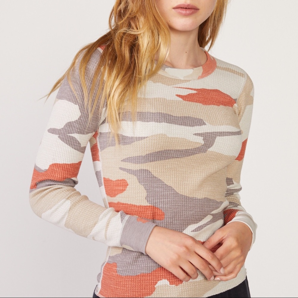 Thermal camouflage top